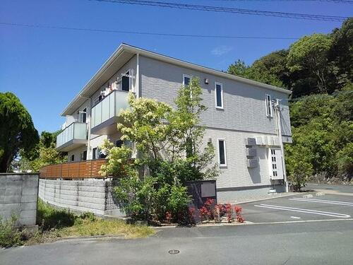 愛媛県松山市天山２丁目 賃貸アパート