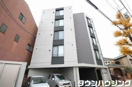 愛知県名古屋市中村区中村町 5階建 築1年3ヶ月