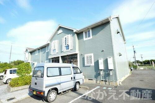 徳島県阿南市那賀川町上福井南川渕 2階建