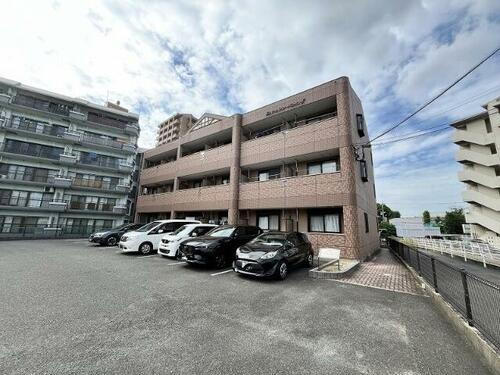 福岡県北九州市小倉南区富士見２丁目 賃貸アパート