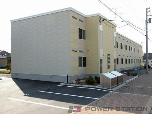 レオパレストゥイーナ