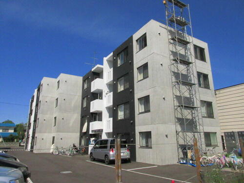 北海道札幌市東区本町一条２丁目 4階建 築10年4ヶ月