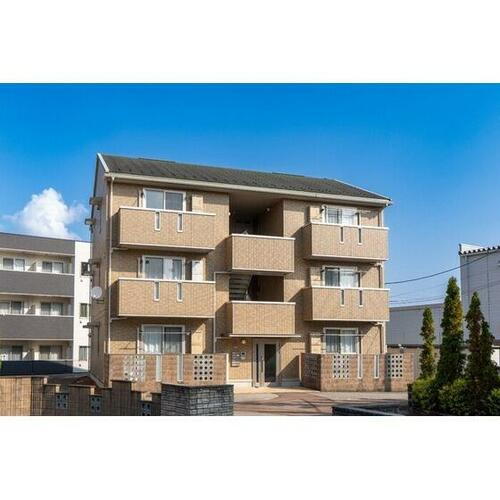 ロイヤルガーデンＡ～Ｄ