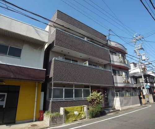 京都府京都市伏見区鑓屋町 築20年10ヶ月 3階建