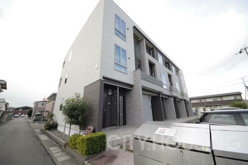 徳島県徳島市北島田町１丁目 賃貸アパート