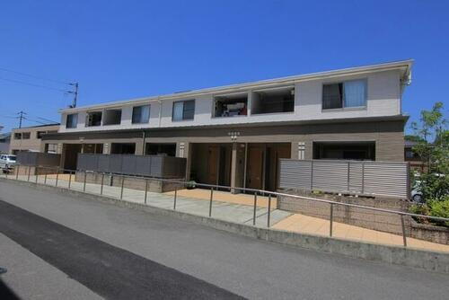 愛媛県東温市横河原 賃貸アパート