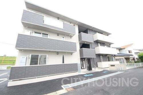 徳島県徳島市上吉野町１丁目 賃貸アパート