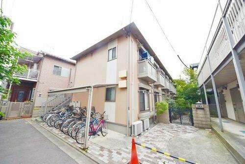 トゥリーフィールド壱番館 2階建