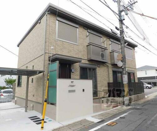 京都府京都市山科区東野百拍子町 2階建
