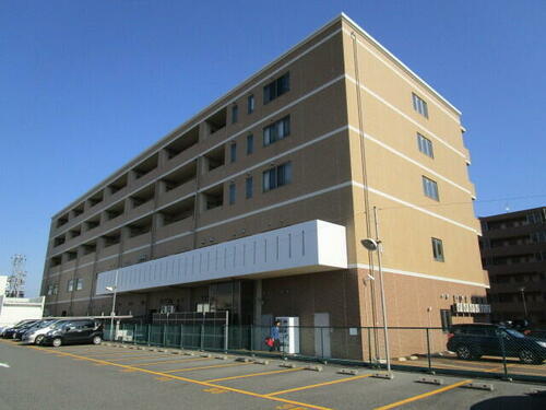 ファーストクラス市民病院前 5階建