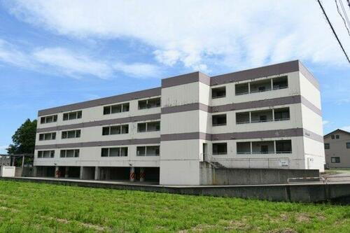 Ｊ－ｈｏｕｓｅ杉田 3階建