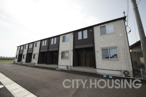 徳島県阿南市見能林町東浦 賃貸アパート