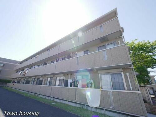 神奈川県横浜市都筑区すみれが丘 3階建 築14年3ヶ月