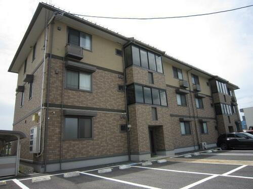 山形県山形市白山１丁目 3階建 築20年4ヶ月