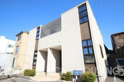 徳島県徳島市万代町７丁目 賃貸アパート