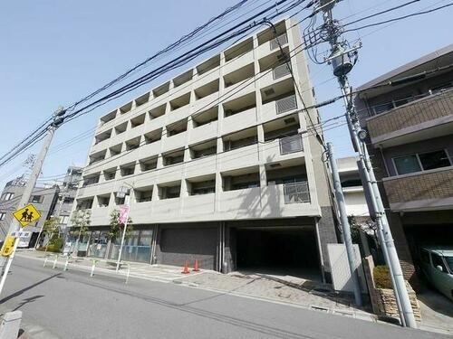 東京都北区浮間３丁目 6階建