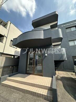 香川県高松市松縄町 賃貸マンション