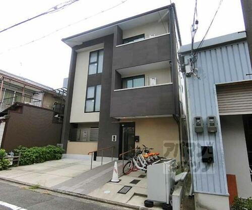 京都府京都市中京区壬生東大竹町 3階建 築7年11ヶ月