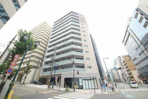 大阪府大阪市中央区北浜東 13階建