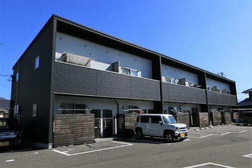 ＥＡＲＬ’Ｓ　ＣＯＵＲＴ東温Ⅱ