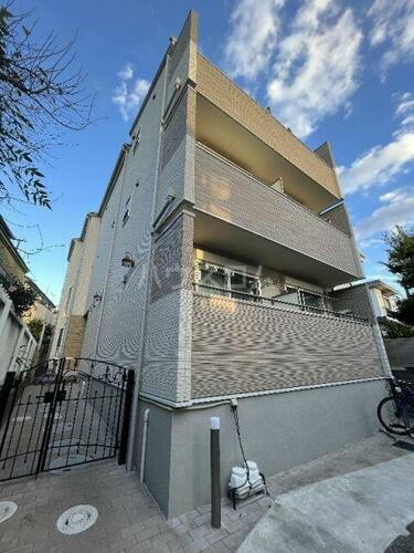 プレシャス本中山