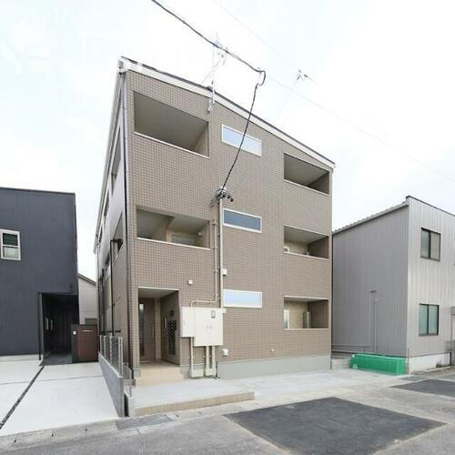 愛知県名古屋市中川区東春田２丁目 賃貸アパート