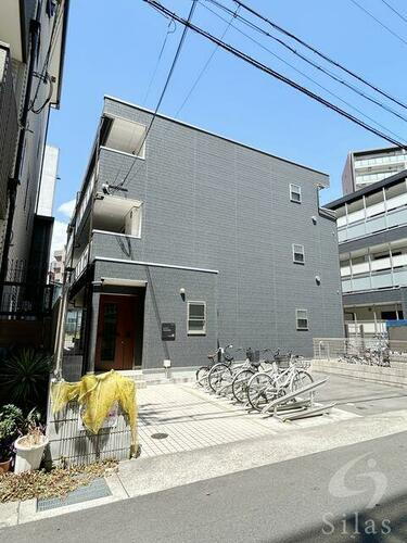兵庫県神戸市兵庫区駅南通３丁目 3階建