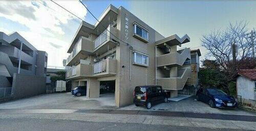 三崎近藤ハイツ 3階建