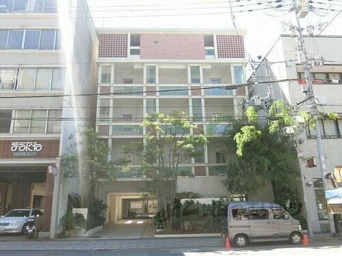 京都府京都市下京区七条通新町西入夷之町 築22年9ヶ月 5階建