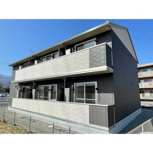 コンフォーティア箕輪　Ｂ棟 2階建
