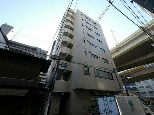 東京都板橋区本町 8階建
