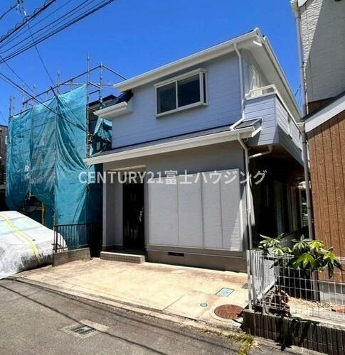 鵠沼海岸６丁目貸家 2階建