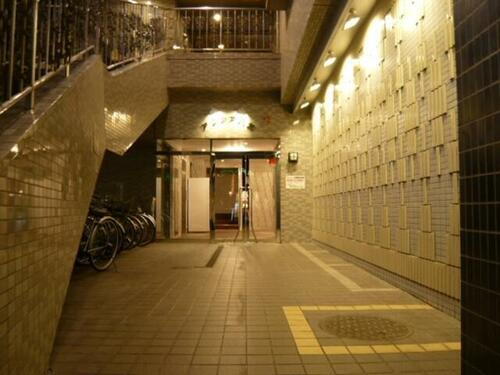 神奈川県海老名市中央２丁目 9階建 築30年9ヶ月