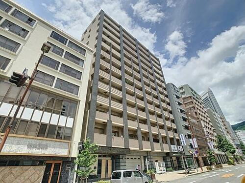 プレジール三ノ宮Ⅱ 地上13階地下1階建