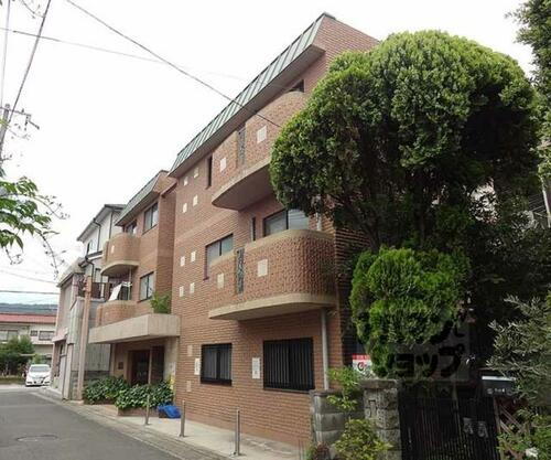 京都府京都市山科区音羽西林 3階建