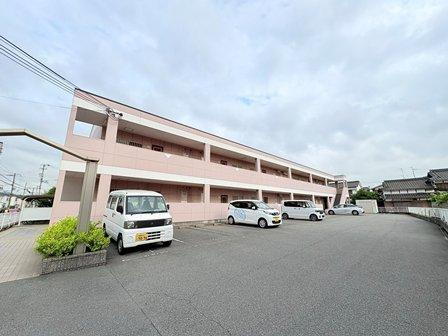 アムールエバーハイツ 2階建