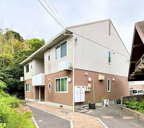 シャーメゾンクワトロ 2階建