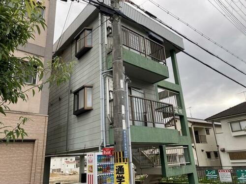 兵庫県姫路市御立中７丁目 3階建