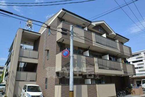 ソレイユクレール 3階建