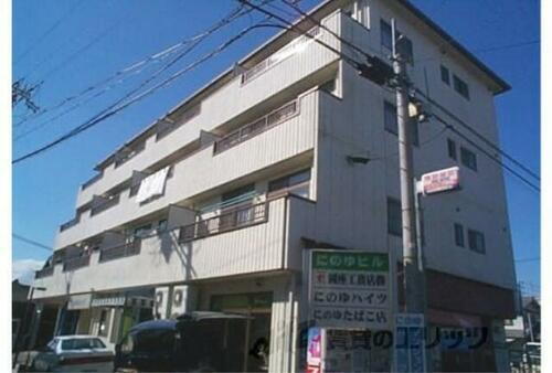 滋賀県草津市東草津２丁目 築33年12ヶ月 4階建