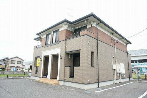 三重県三重郡川越町大字南福崎 賃貸アパート