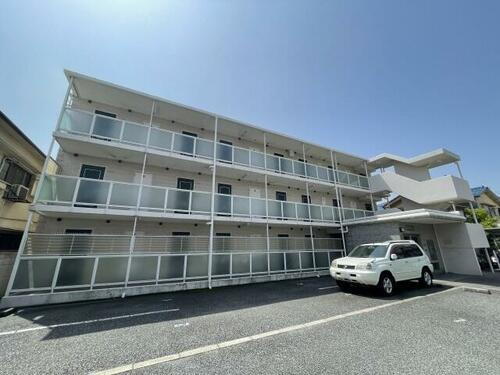 兵庫県尼崎市東難波町３丁目 3階建 築27年1ヶ月