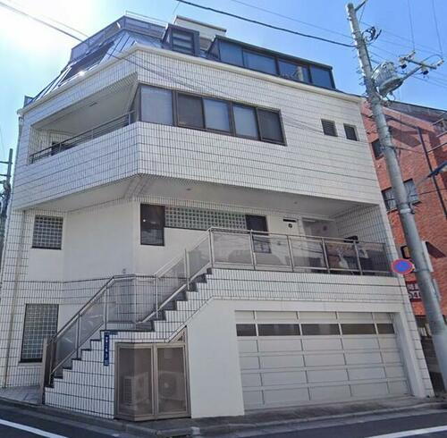 ＨＯＵＳＥ・ＫＡＮＮＯ 6階建