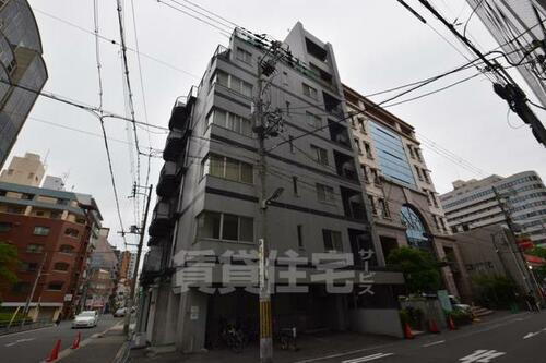 大阪府大阪市西区北堀江１丁目 8階建