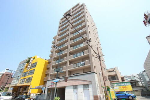 広島県広島市中区西白島町 賃貸マンション