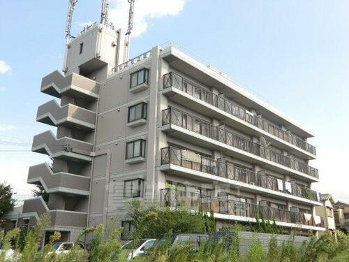 サニークレスト常福寺 5階建
