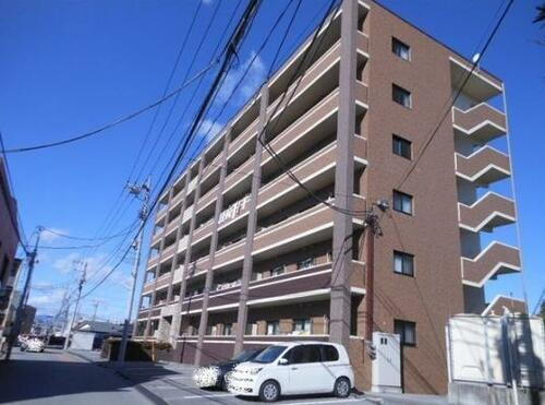 Ｒｅｆｕｇｅ・Ｆ　（リフュージュ・エフ） 6階建