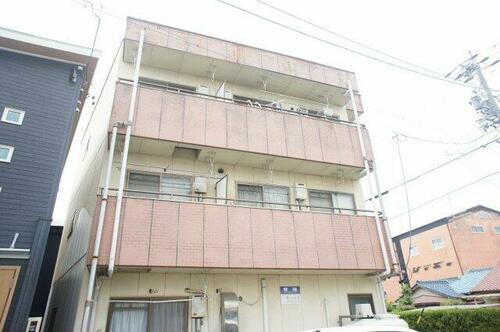 愛知県名古屋市西区平出町 3階建 築35年2ヶ月