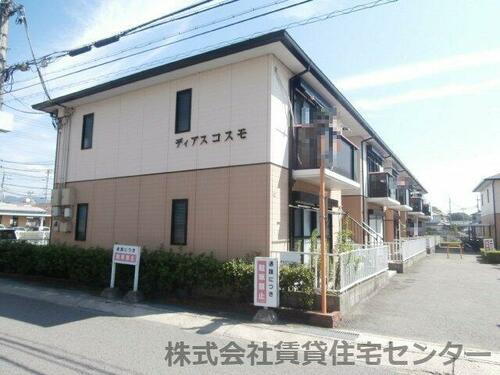 和歌山県岩出市高塚 2階建