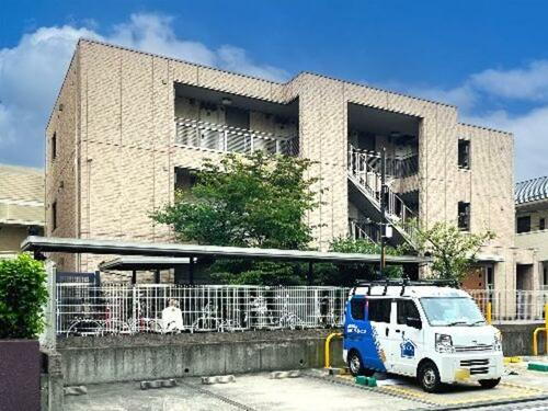 神奈川県横浜市港北区綱島東１丁目 賃貸マンション